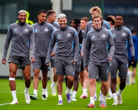 Newcastle's Manager Calls On Squad to Show Their Status As Contenders Against Barcelona
